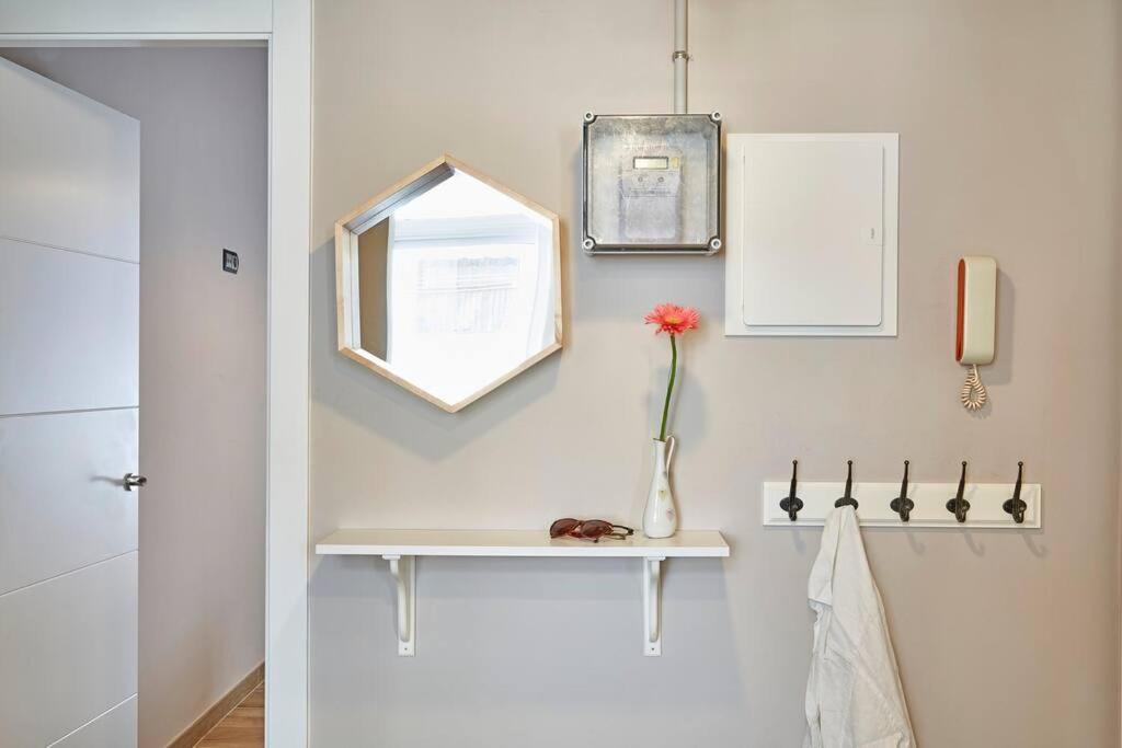 Bebarceloner Sants Apartments - 2 Bedrooms Kültér fotó