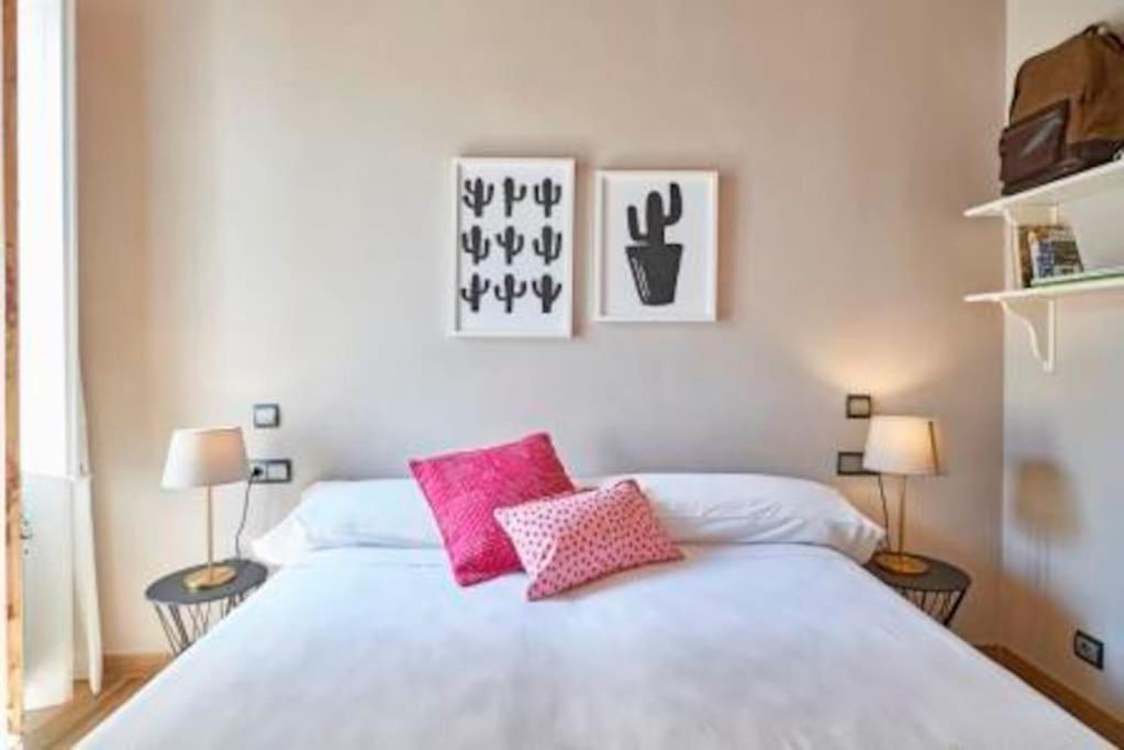 Bebarceloner Sants Apartments - 2 Bedrooms Kültér fotó