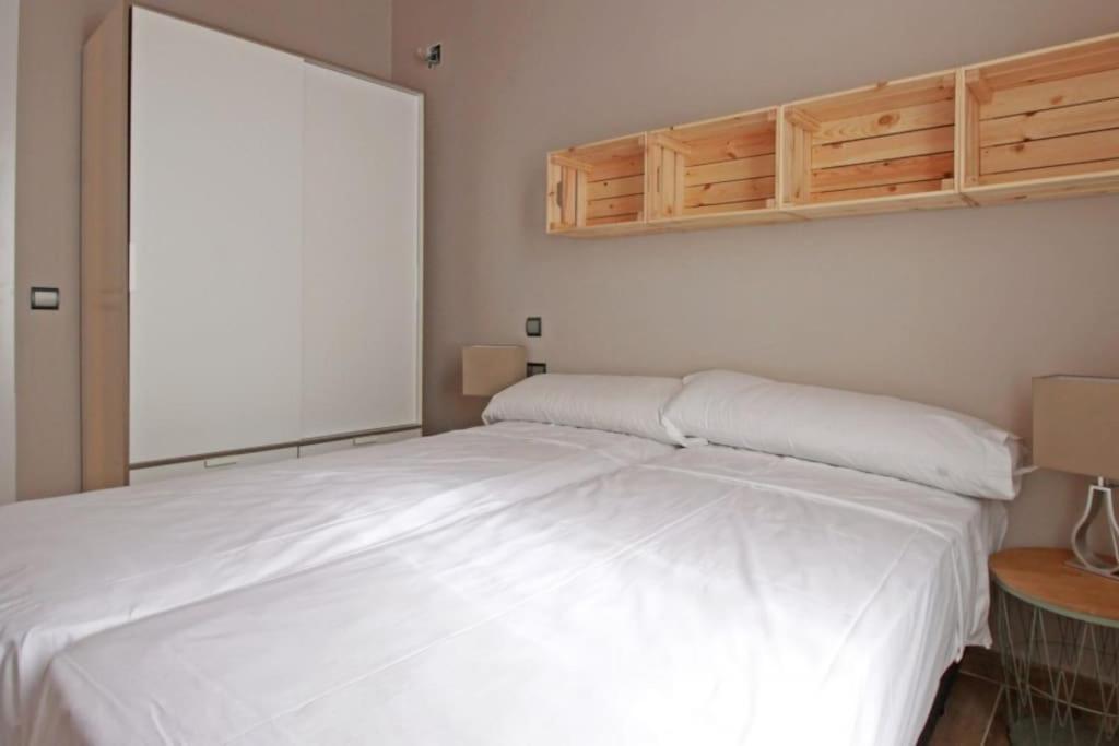 Bebarceloner Sants Apartments - 2 Bedrooms Kültér fotó